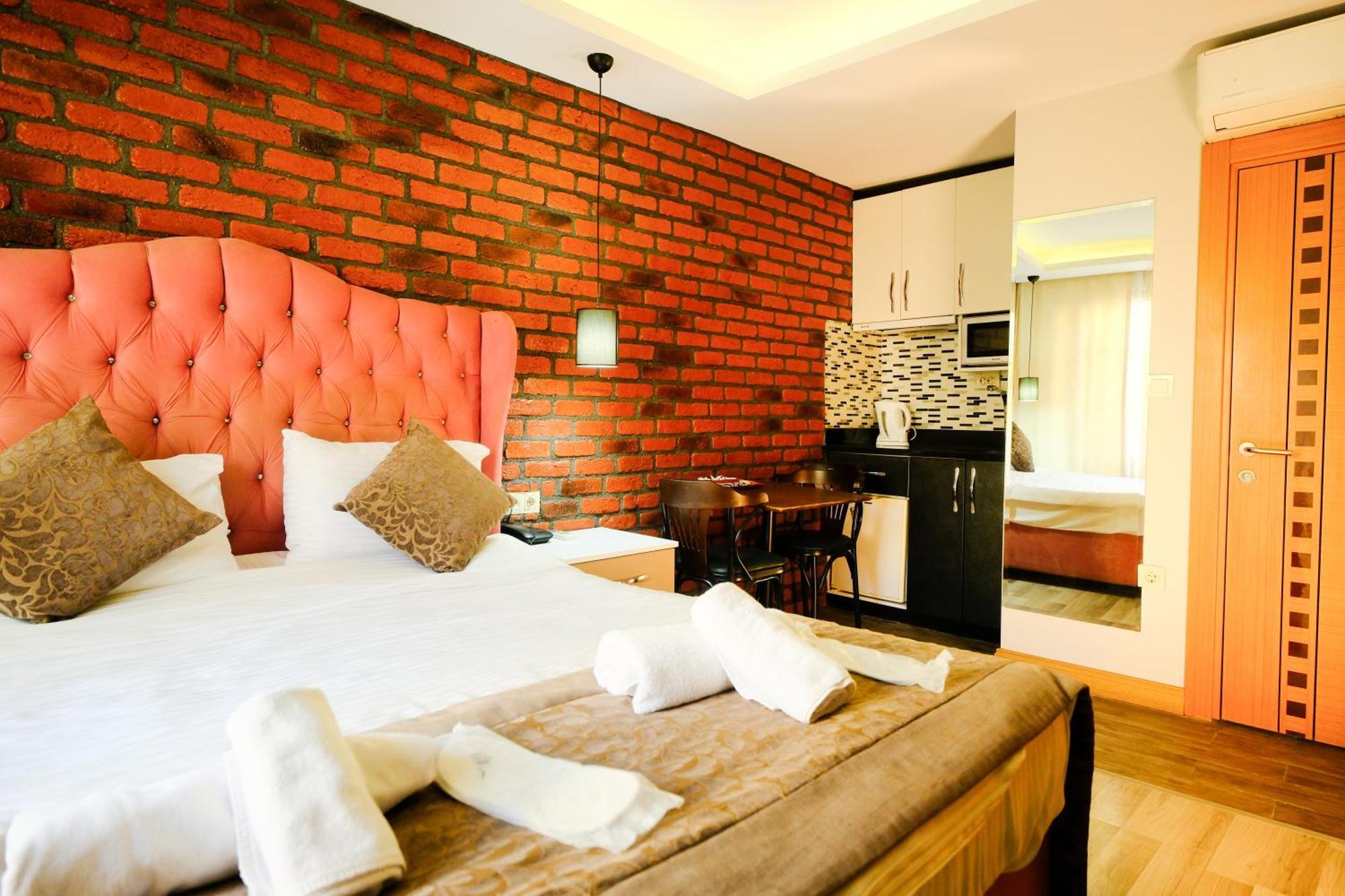 Taksim Celebi Suites Istanbul Exteriör bild