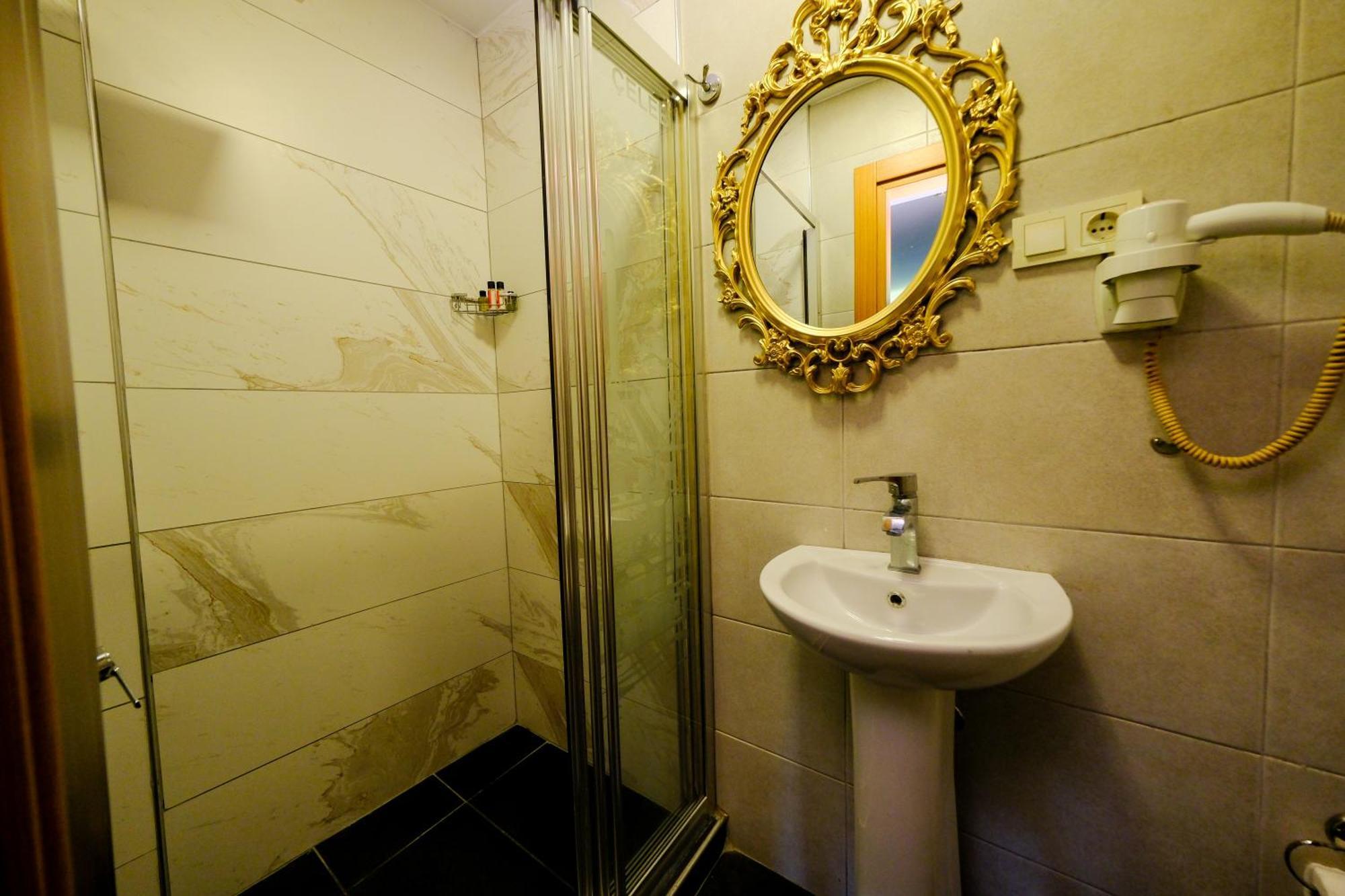 Taksim Celebi Suites Istanbul Exteriör bild